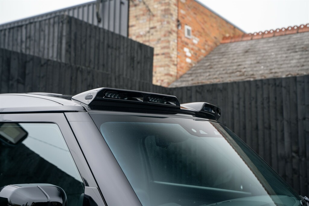 Land Rover Defender 90 X-dynamic Hse Grey #9