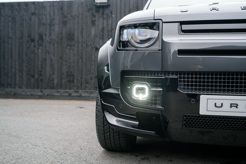 Land Rover Defender 90 X-dynamic Hse Grey #10