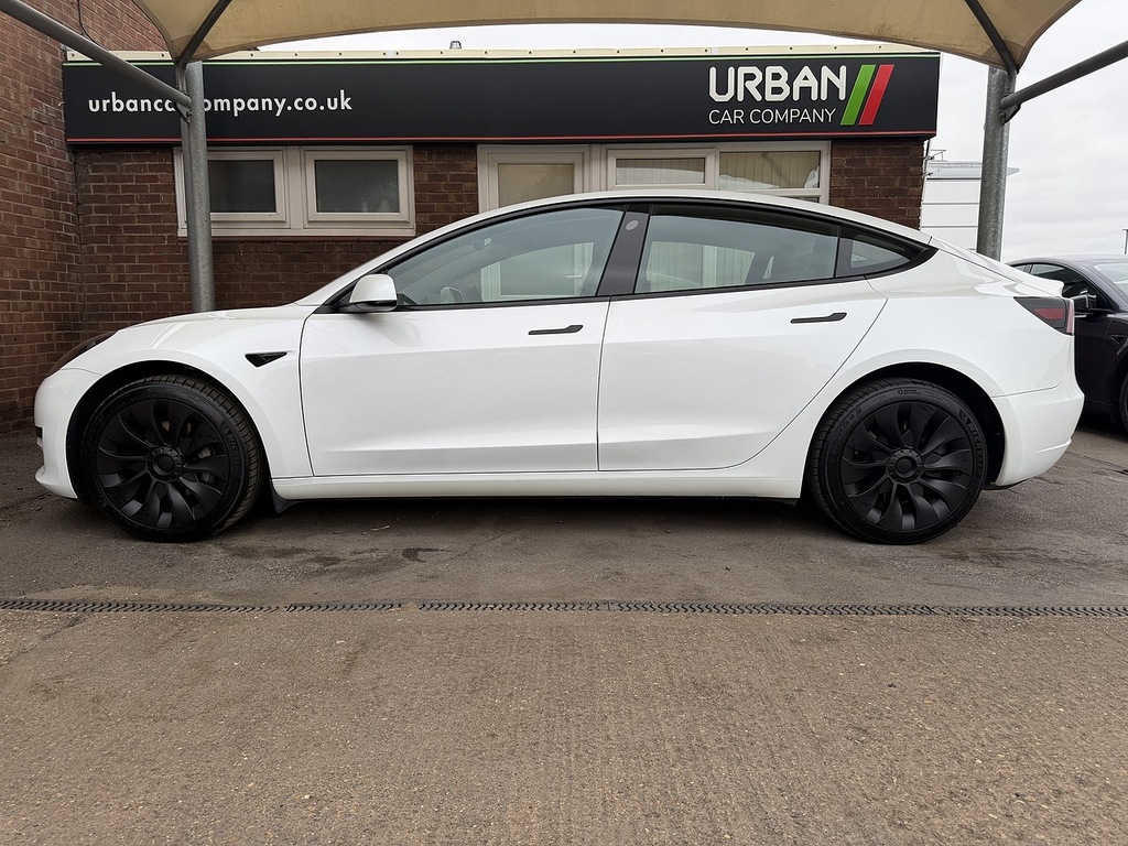 Tesla Model 3 Saloon White #3