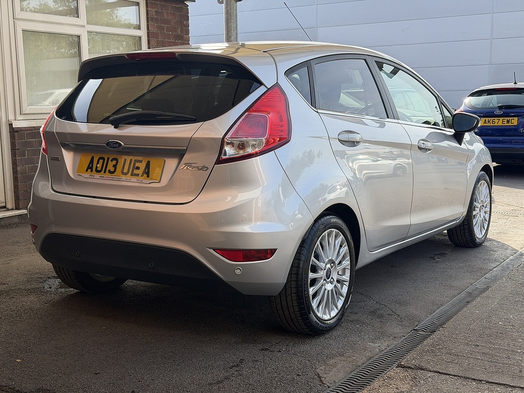 Ford Fiesta T Ecoboost Titanium Silver #4