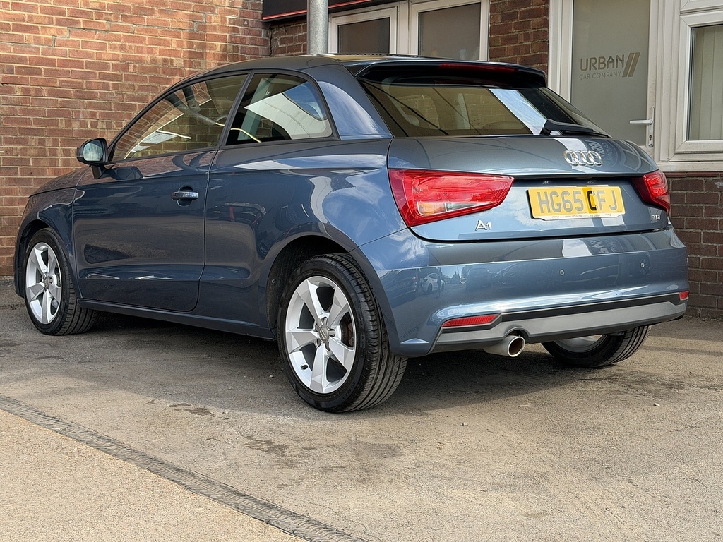 Audi A1 Tdi Sport Blue #5