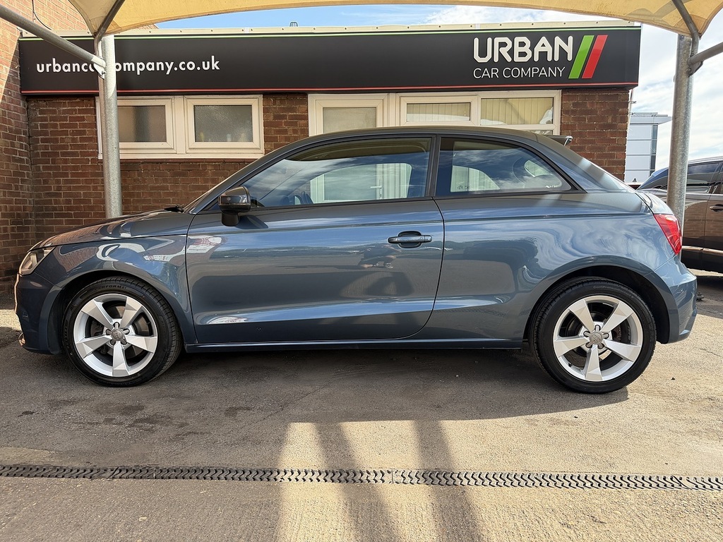 Audi A1 Tdi Sport Blue #3