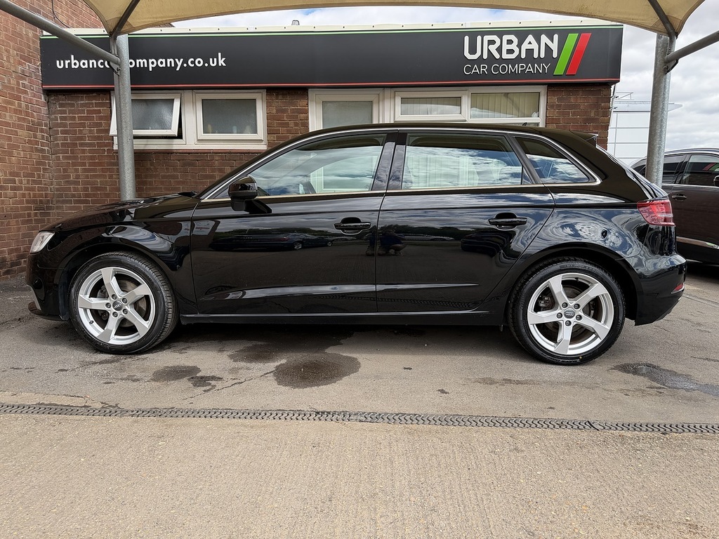 Audi A3 Tfsi Cod Sport Black #3
