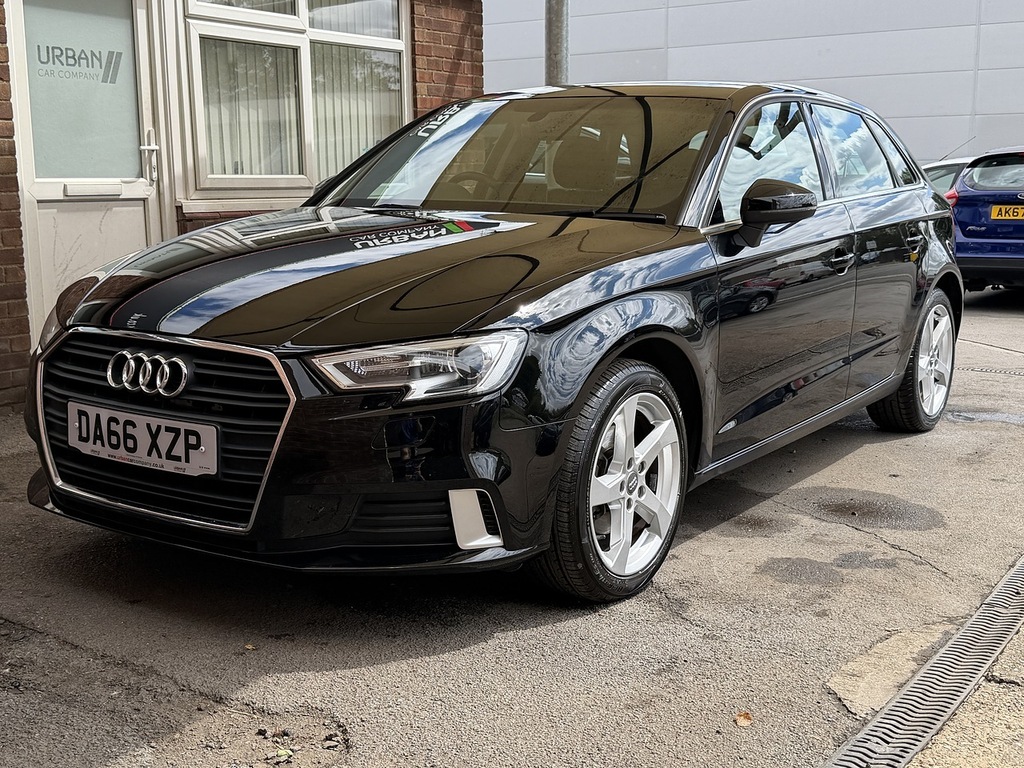 Audi A3 Tfsi Cod Sport Black #2