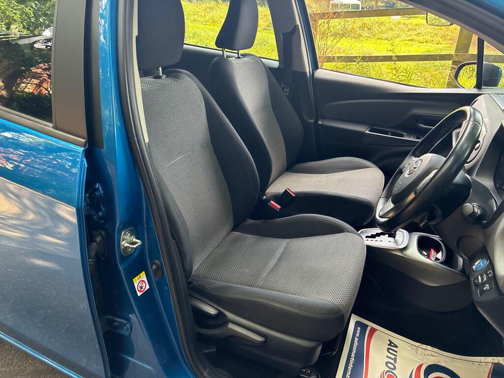 Toyota Yaris 1.5 Vvt-h Icon E-cvt Euro 6 Blue #2