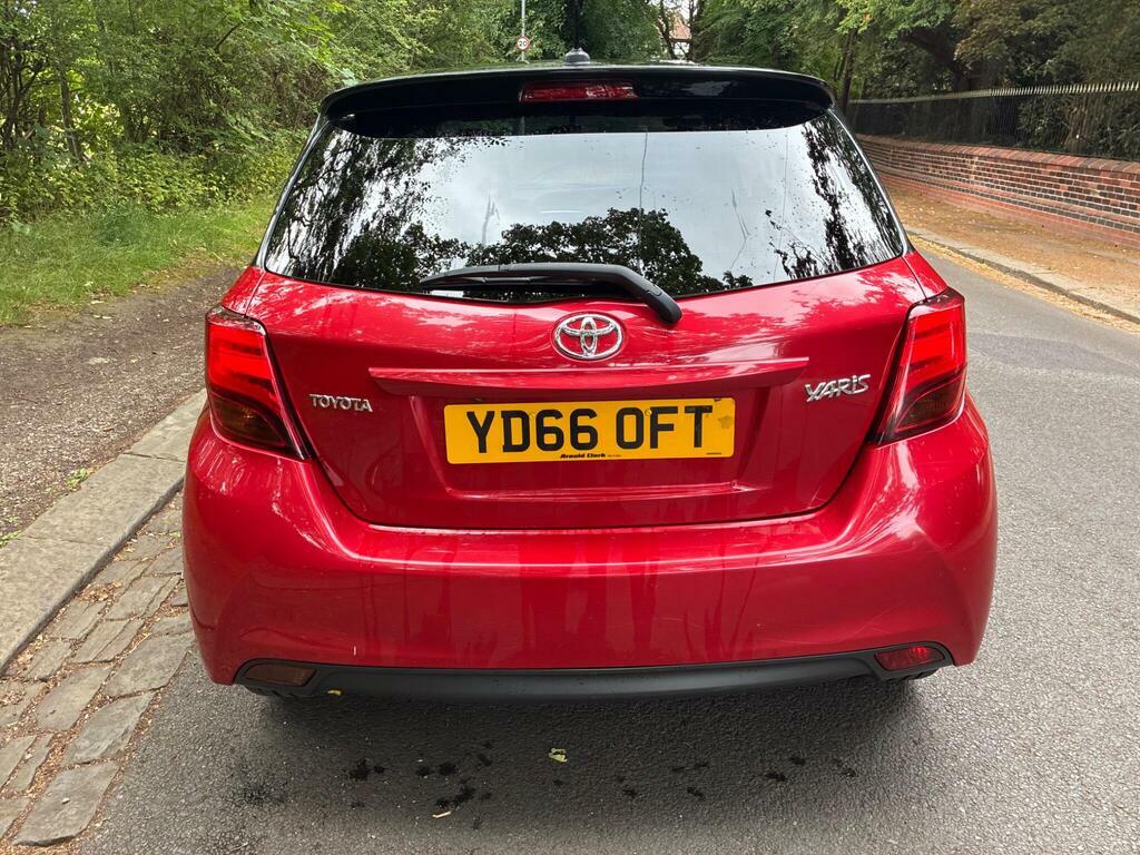 Toyota Yaris 1.33 Vvt-i Design #6