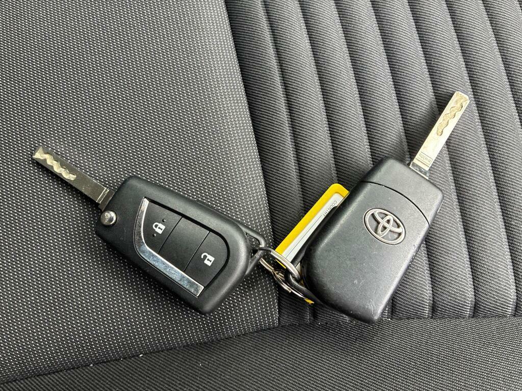 Toyota Yaris 1.33 Vvt-i Design #12