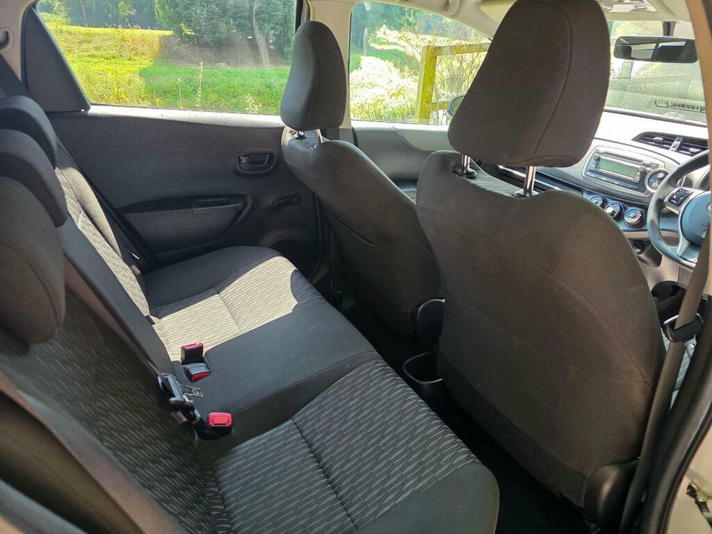 Toyota Yaris 1.33 Dual Vvt-i Tr Multidrive S Euro 5 Red #21