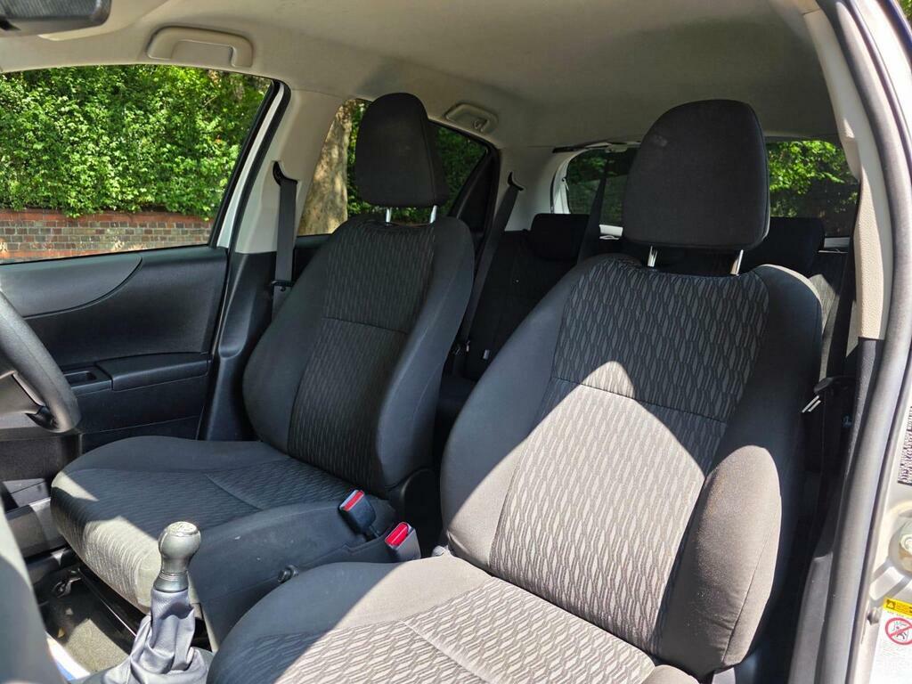 Toyota Yaris 1.33 Dual Vvt-i Tr Multidrive S Euro 5 Red #16