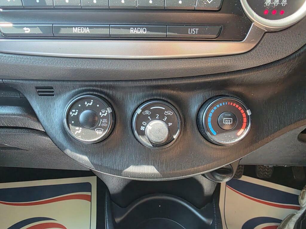 Toyota Yaris 1.33 Dual Vvt-i Tr Multidrive S Euro 5 Red #11