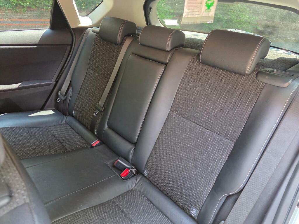 Toyota Auris 1.8 Vvt-h Excel Touring Sports Cvt Euro 5 Ss Grey #21