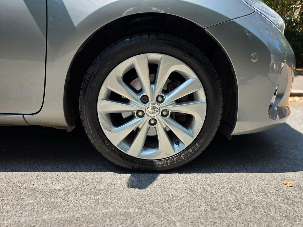 Toyota Auris 1.8 Vvt-h Excel Touring Sports Cvt Euro 5 Ss Grey #29