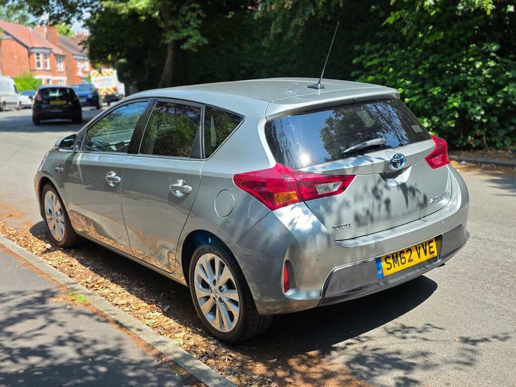 Toyota Auris 1.8 Vvt-h Excel Touring Sports Cvt Euro 5 Ss Grey #7