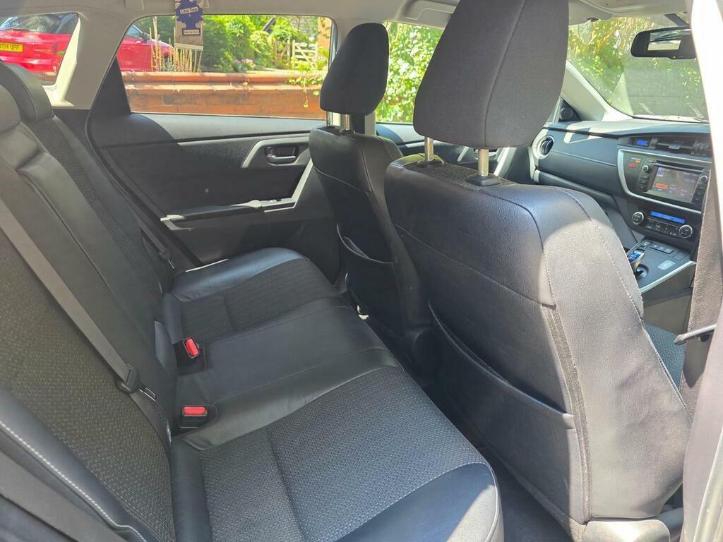 Toyota Auris 1.8 Vvt-h Excel Touring Sports Cvt Euro 5 Ss Grey #25