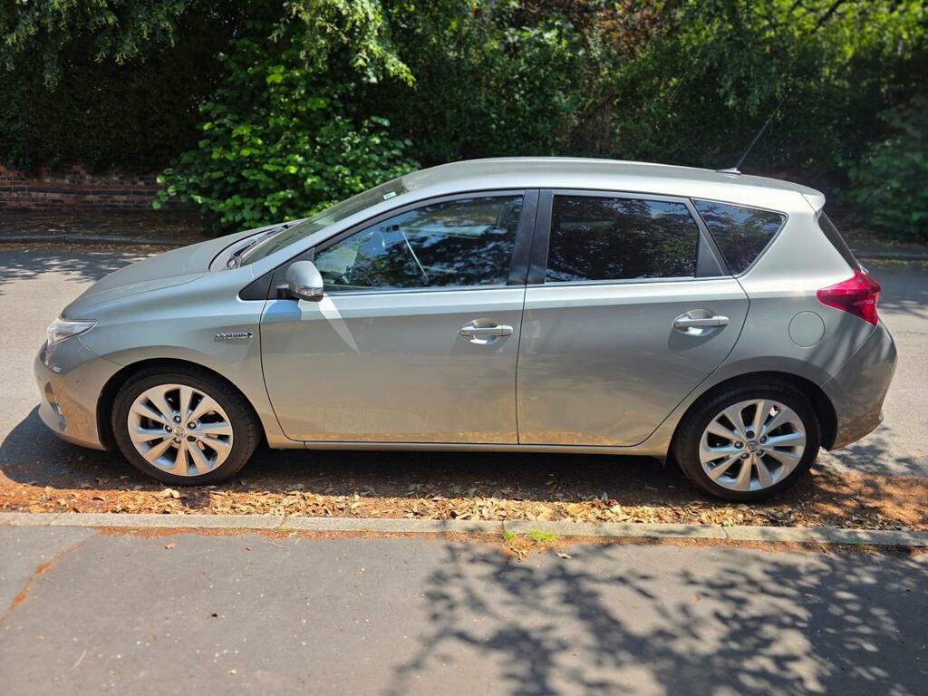 Toyota Auris 1.8 Vvt-h Excel Touring Sports Cvt Euro 5 Ss Grey #10