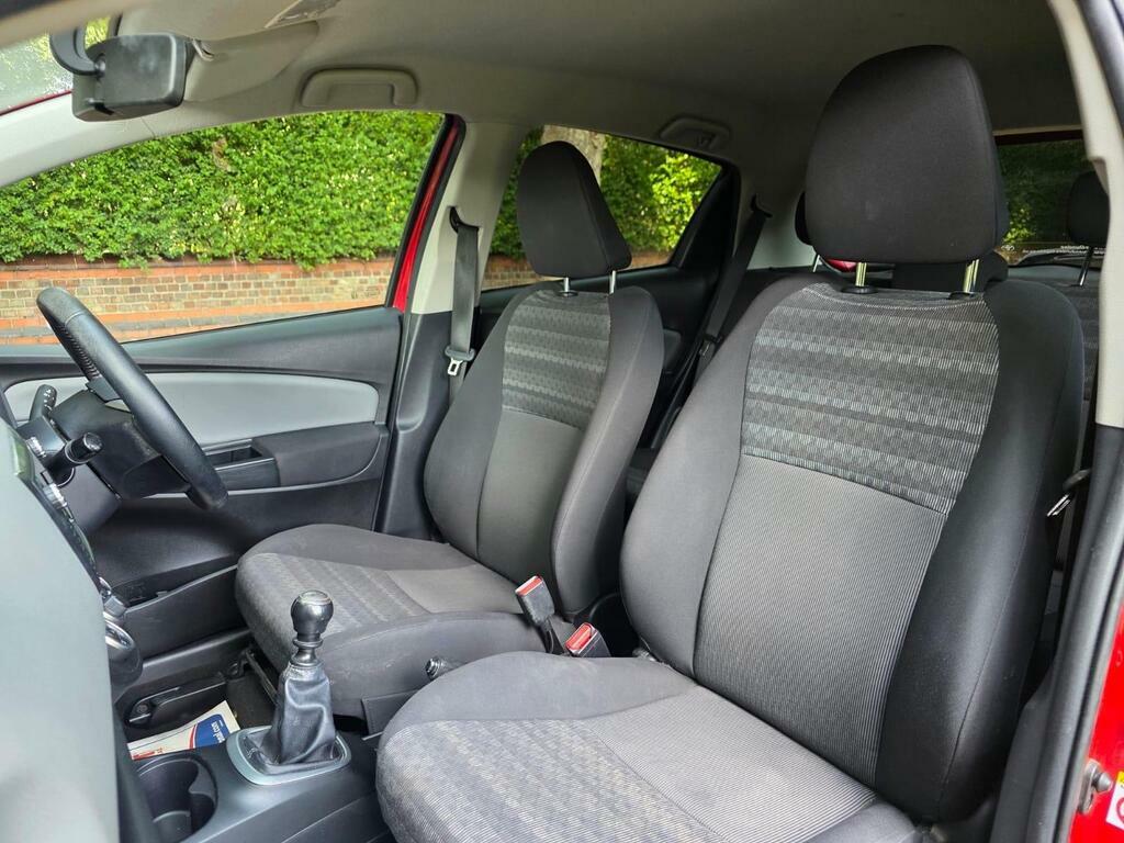 Toyota Yaris 1.33 Dual Vvt-i Sport Euro 5 Euro 5 White #19