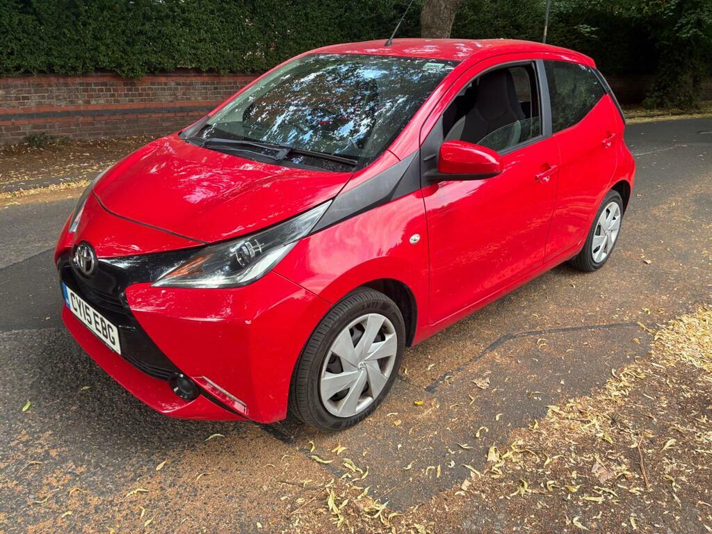 Toyota Aygo 1.0 Vvt-i X-play Euro 5 Red #6
