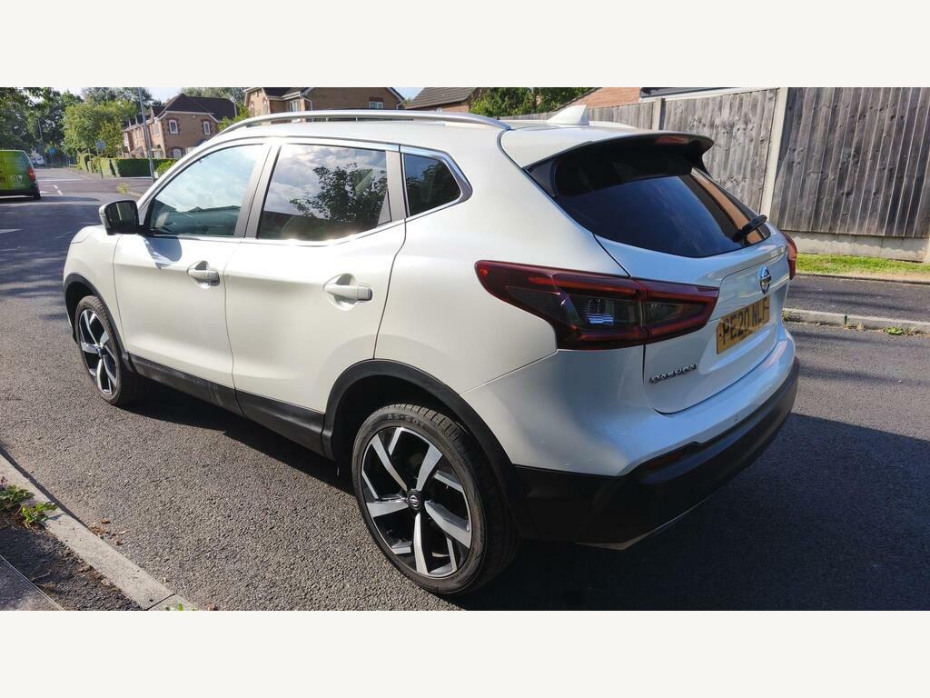 Nissan Qashqai 1.3 Dig-t Tekna Euro 6 S S PE20NLF White #6