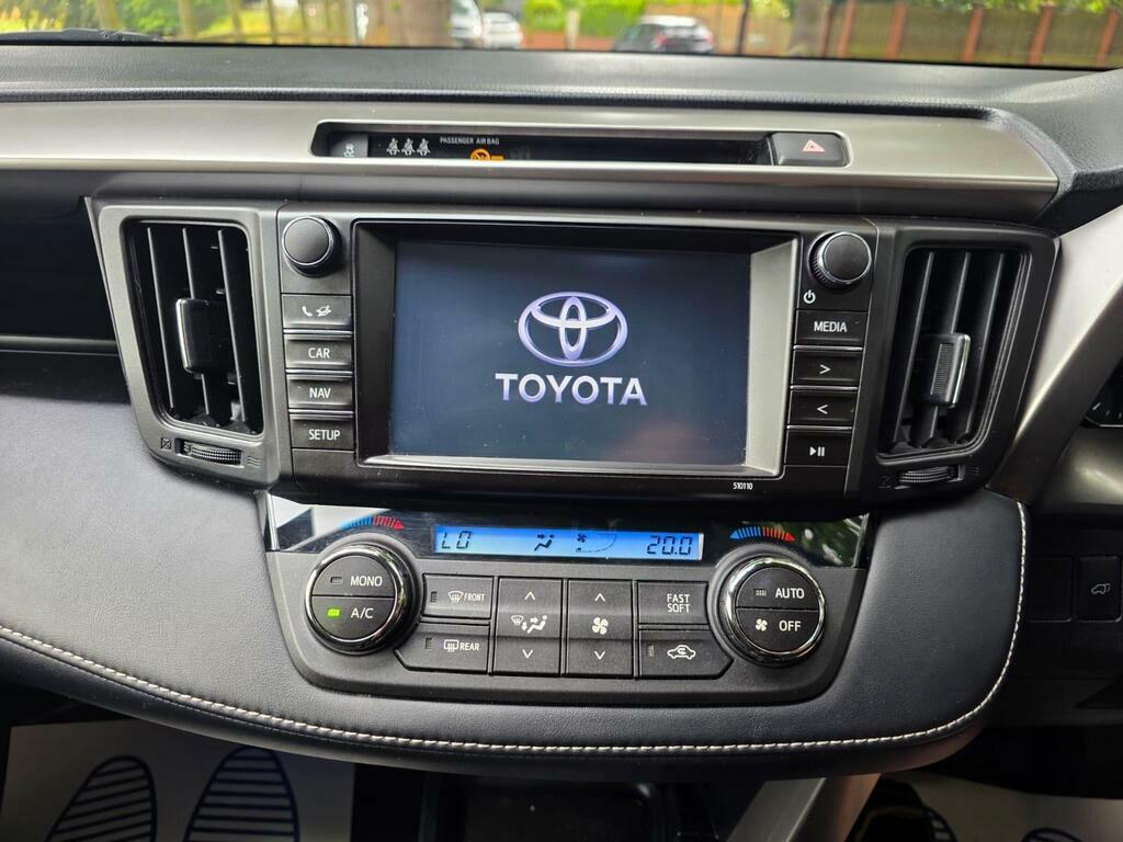 Toyota Rav 4 2.0 D-4d Excel Tss 143 Bhp Grey #14