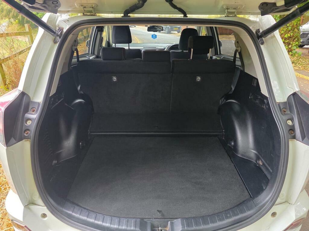 Toyota Rav 4 2.0 D-4d Excel Tss 143 Bhp Grey #16