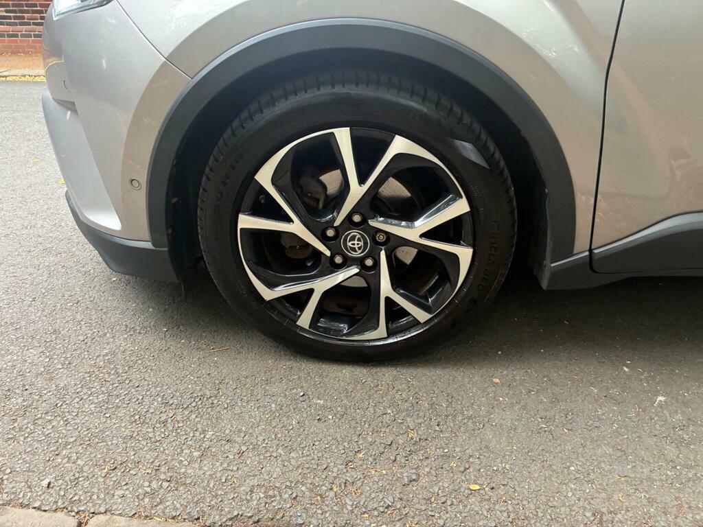 Toyota C-Hr Dynamic Blue #23
