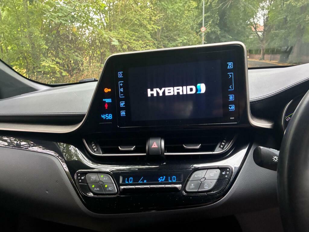 Toyota C-Hr Dynamic Blue #16