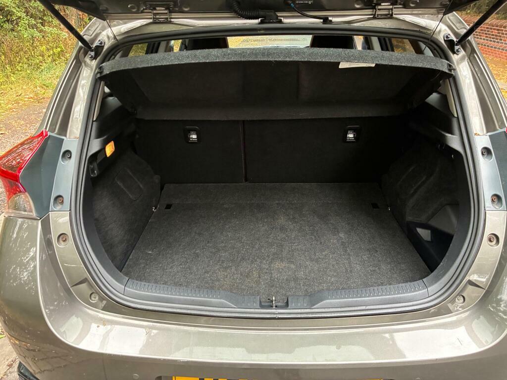 Toyota Auris Vvt-i Excel Blue #13