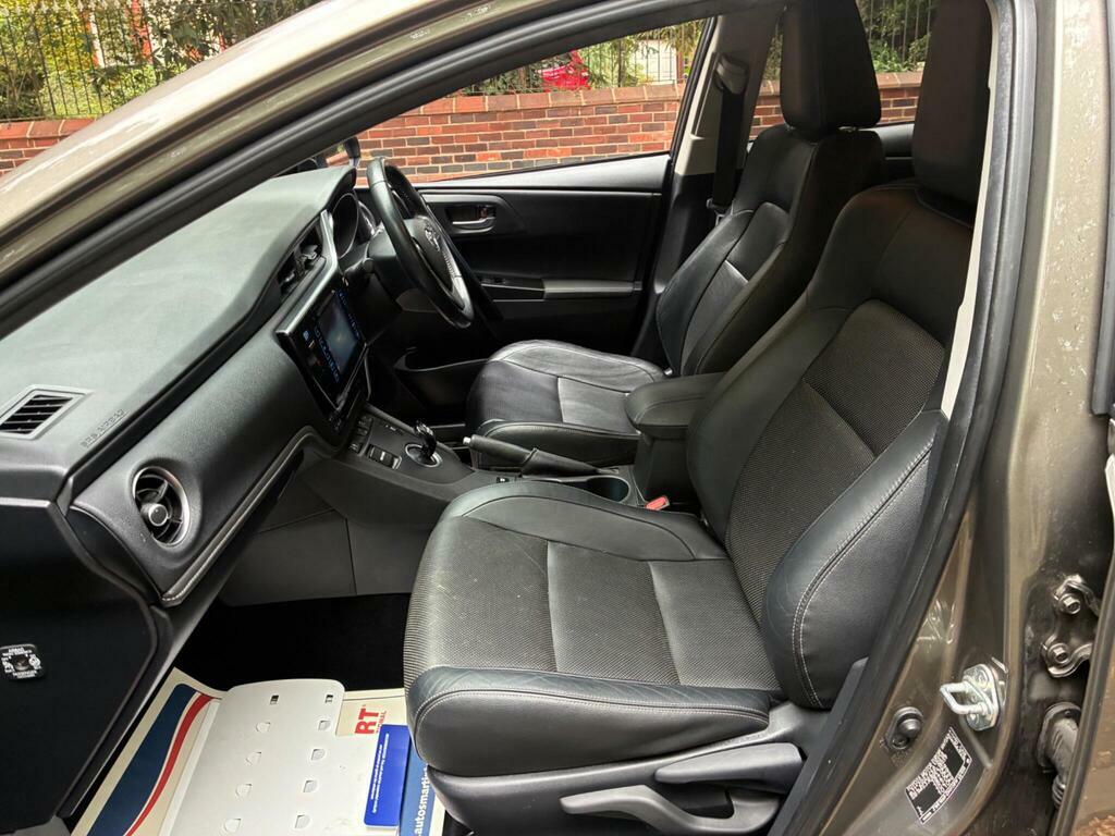 Toyota Auris Vvt-i Excel Blue #19