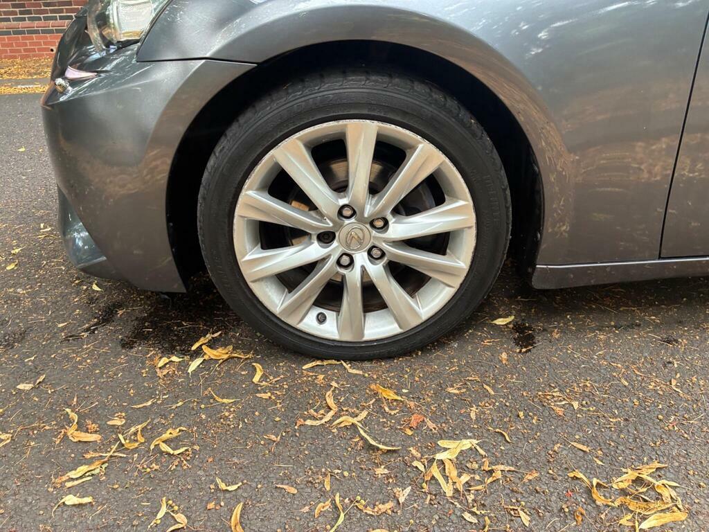 Lexus IS 300H F-sport Cvt Silver #25