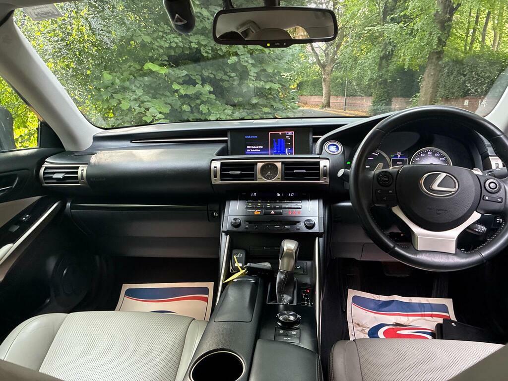 Lexus IS 300H F-sport Cvt Silver #23