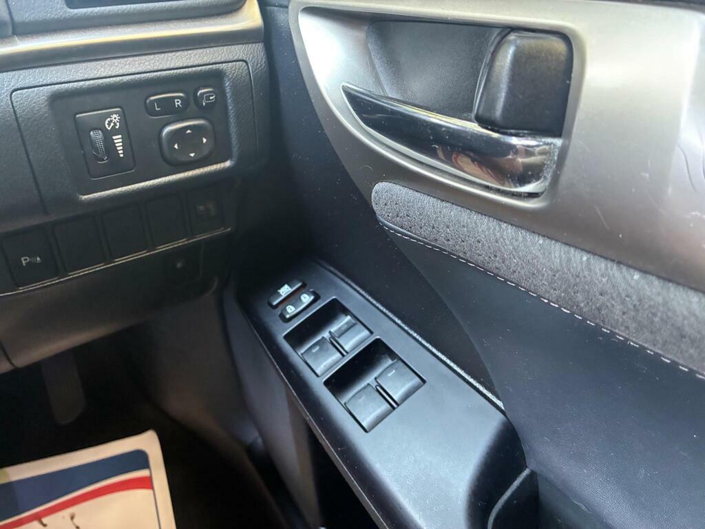 Lexus CT Ct 200H F Sport Cvt White #11