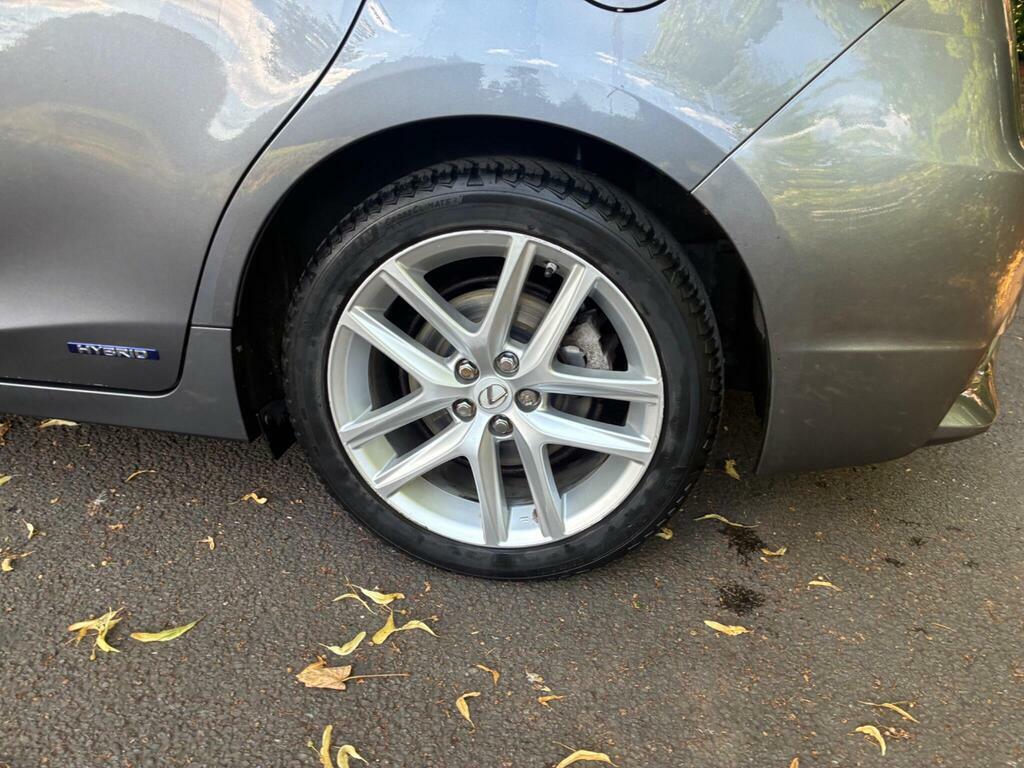 Lexus CT Ct 200H F Sport Cvt White #24