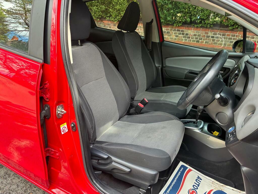 Toyota Yaris 1.5 Vvt-h Icon E-cvt Euro 6 WF15LJY Red #5