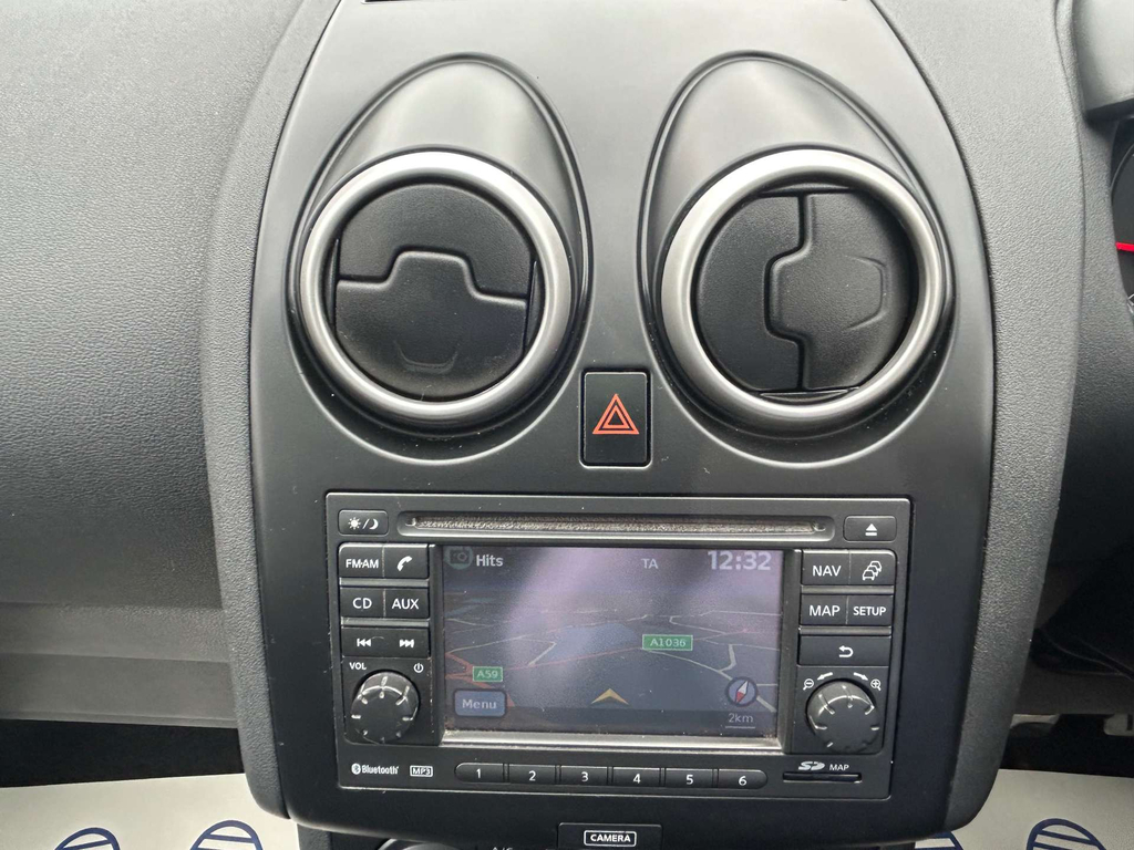 Nissan Qashqai+2 1.2 Dig-t Acenta Smart Vision Pack White #28