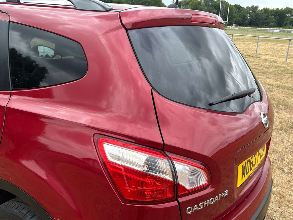 Nissan Qashqai+2 1.2 Dig-t Acenta Smart Vision Pack White #18