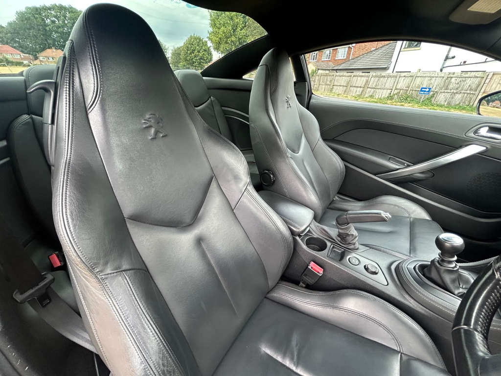 Peugeot RCZ Coupe Thp Gt 2012 White #28