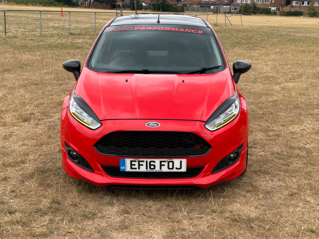 Ford Fiesta Zetec S Red Edition #2