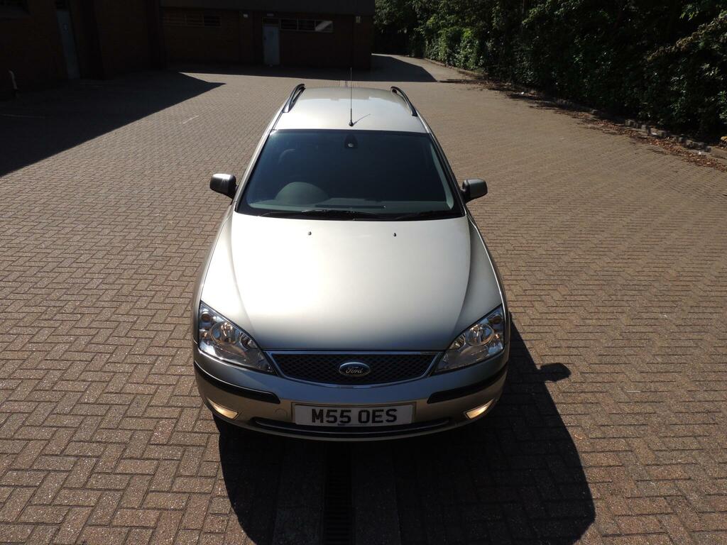 Ford Mondeo  Silver #8
