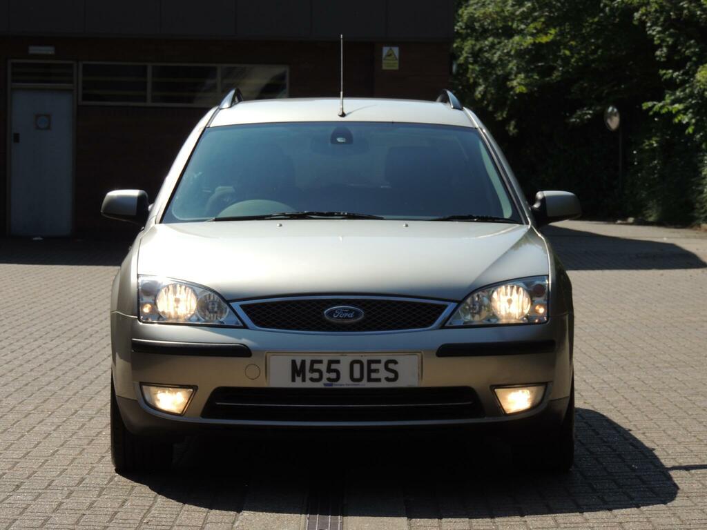 Ford Mondeo  Silver #9