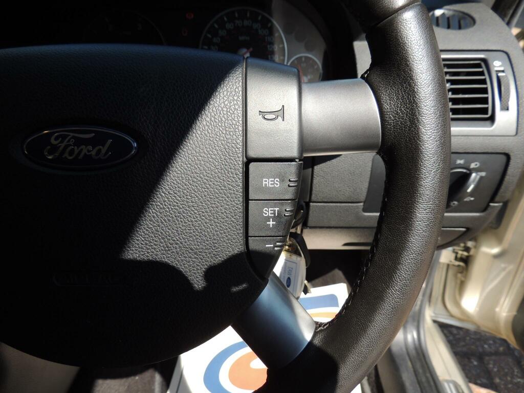 Ford Mondeo  Silver #50