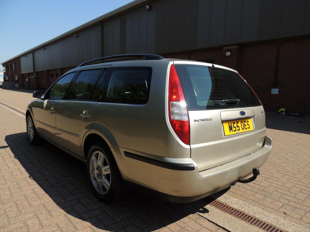 Ford Mondeo  Silver #24