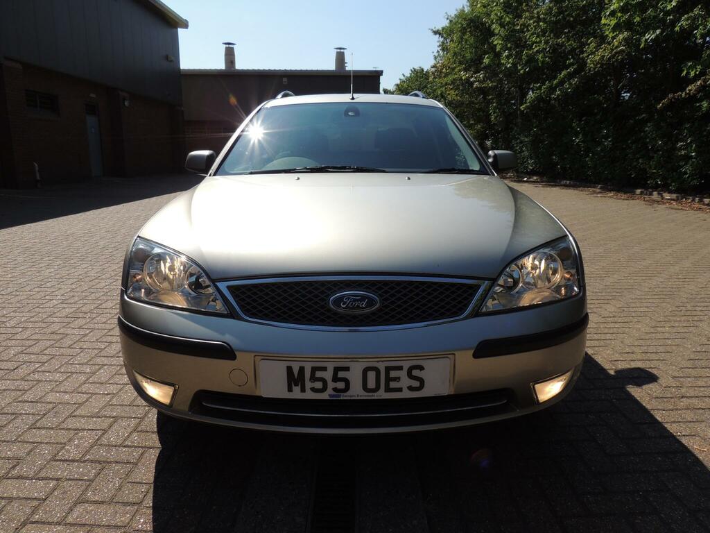 Ford Mondeo  Silver #7