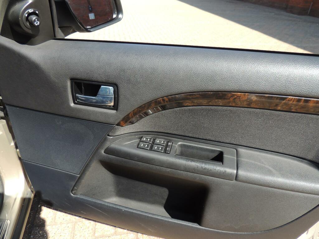 Ford Mondeo  Silver #45