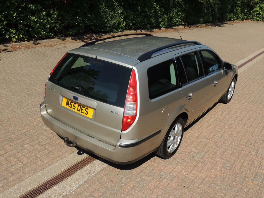 Ford Mondeo  Silver #18