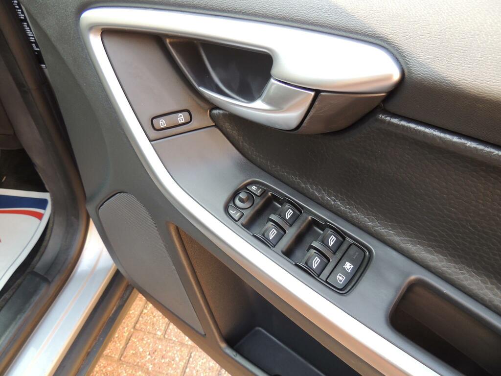 Volvo XC60 D5 Se Awd Blue #45