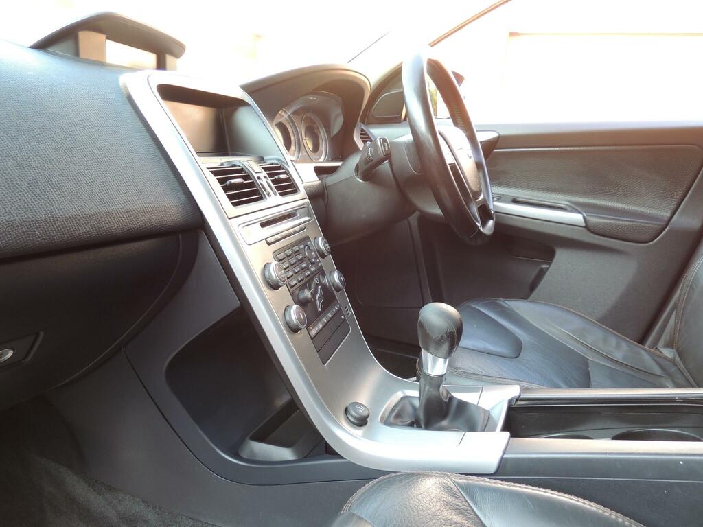 Volvo XC60 D5 Se Awd Blue #74