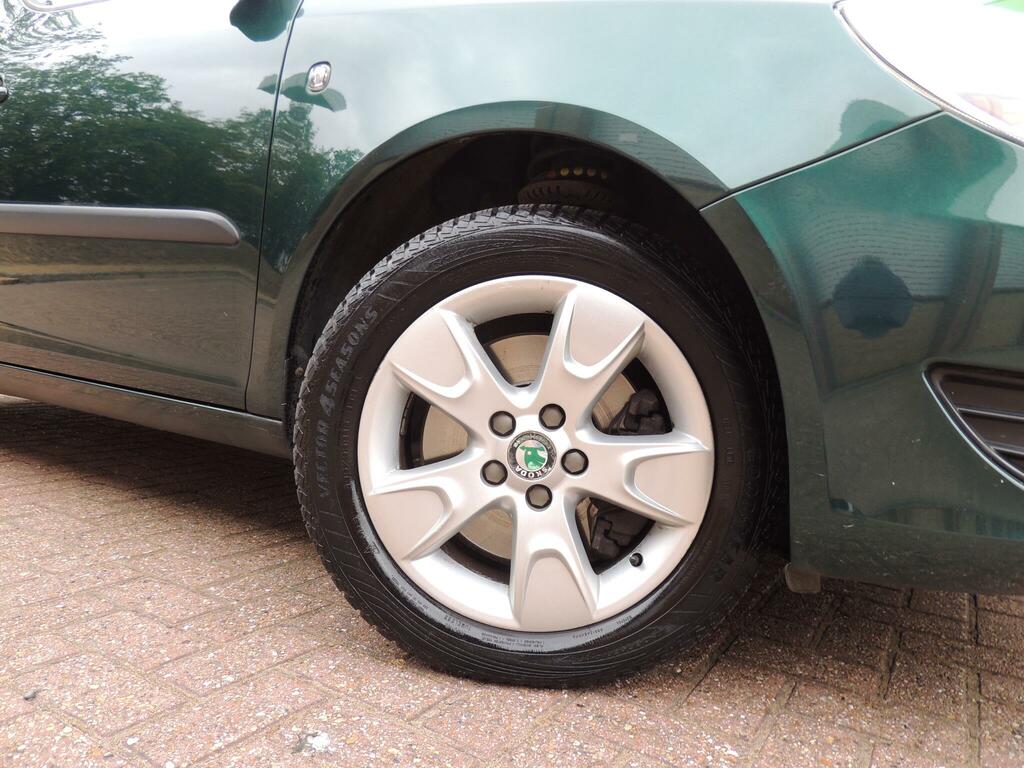 Skoda Roomster 1.6 Tdi Se Plus Euro 5 Green #5