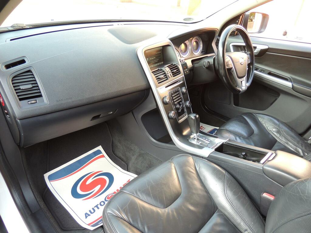 Volvo XC60 D5 R-design Awd Silver #88