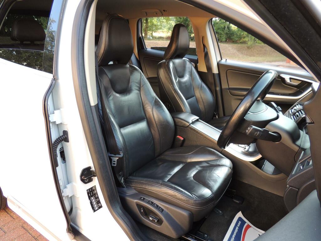 Volvo XC60 D5 R-design Awd Silver #47