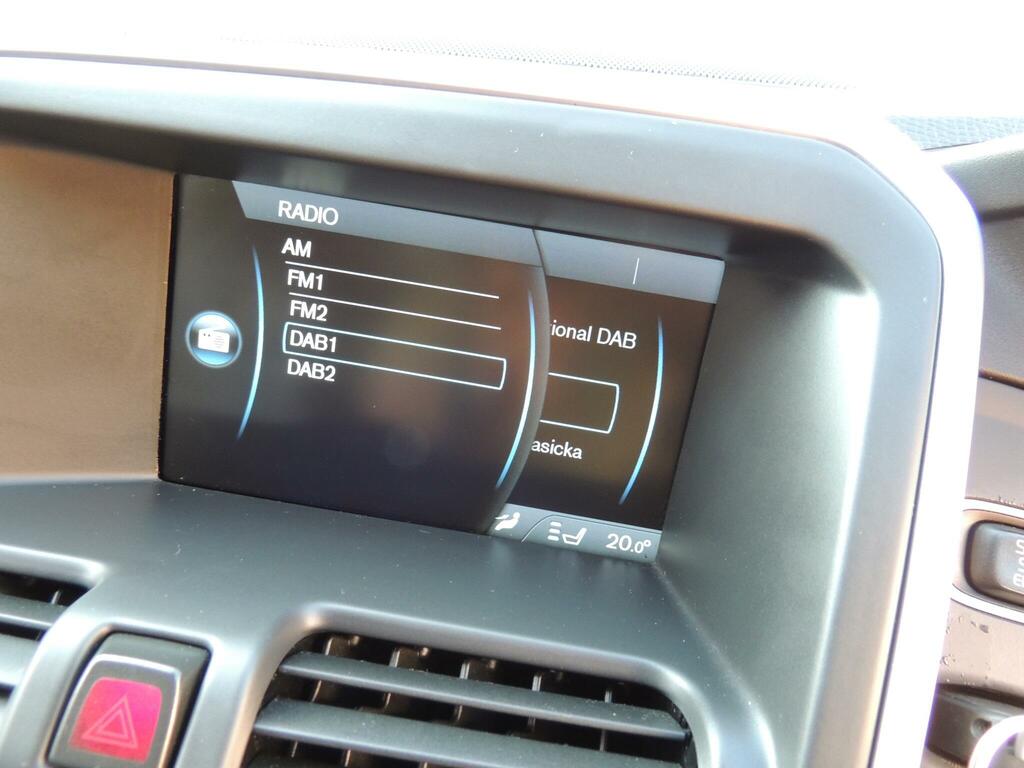 Volvo XC60 D5 R-design Awd Silver #63